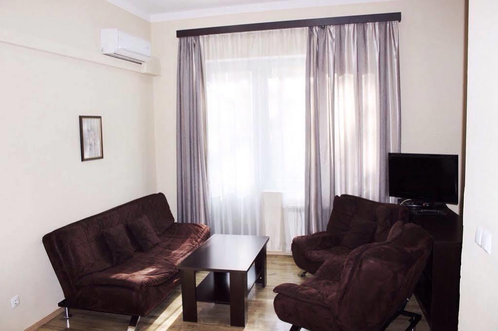 Apart Hotel Gh Tbilisi Eksteriør billede